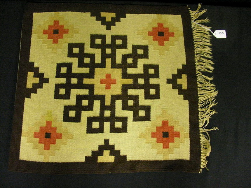 Appraisal: SOUTHWESTERN WOOL SADDLE BLANKET Wool- Maker is not known Size