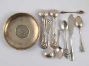 Appraisal: Silver A pair of Queen's pattern salt spoons Jonathan Hayne