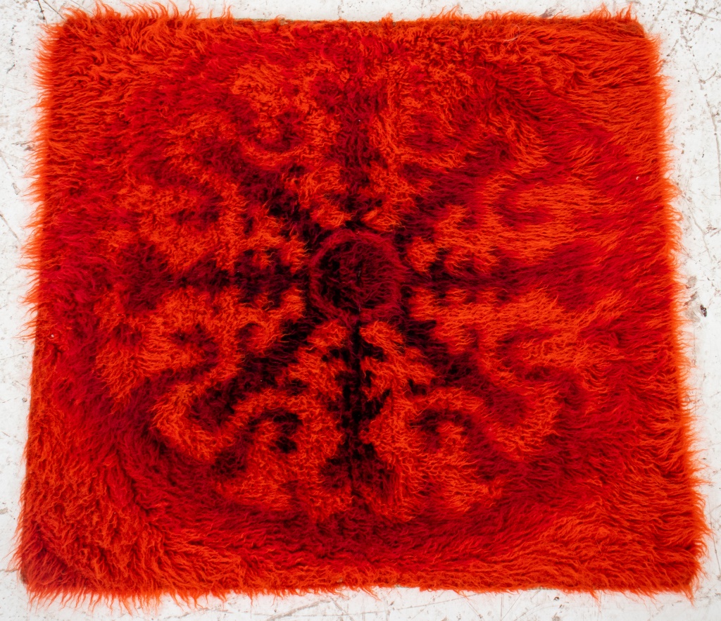 Appraisal: SCANDINAVIAN ORANGE RYA RUG X Vintage Scandinavian orange rya rug