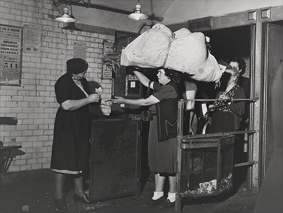 Appraisal: DOISNEAU ROBERT - M tro 'Les Halles ' Silver print