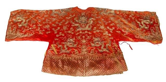 Appraisal: AN ANTIQUE CHINESE DRAGON ROBE with extensive gold thread embroidery