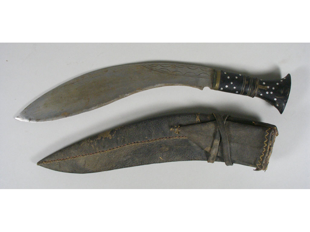 Appraisal: Antique Ghurka Kukuri Knife overall length with steel blade horn