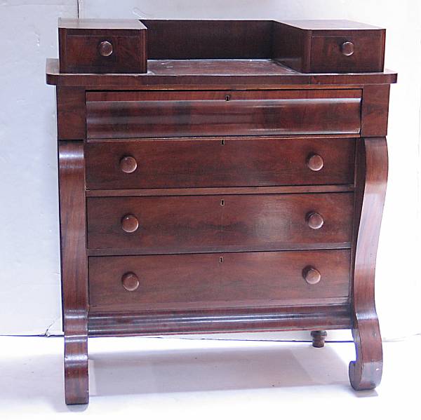 Appraisal: An American Classical mahogany chest of drawers second quarter th