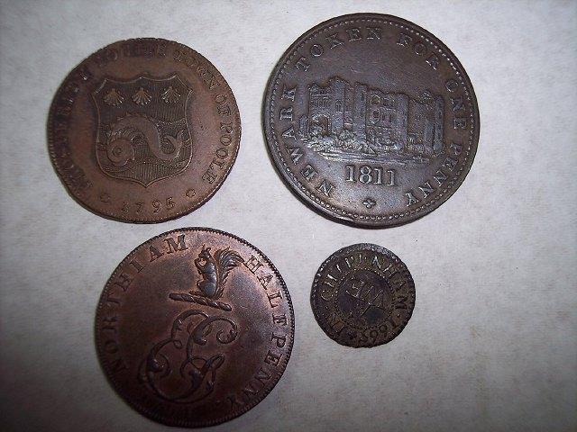 Appraisal: A Poole token a Newark penny token a Northiam halfpenny