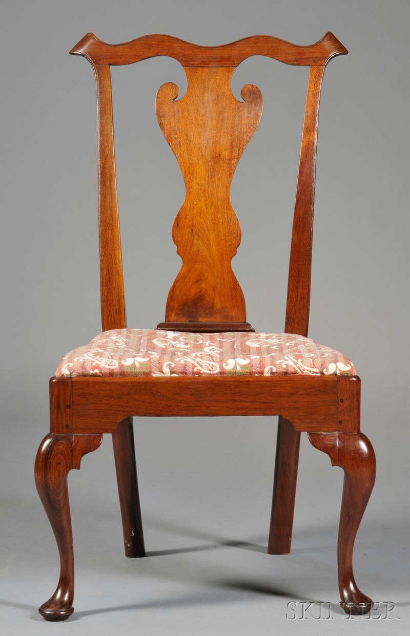 Appraisal: Queen Anne Carved Walnut Side Chair eastern Pennsylvania with serpentine