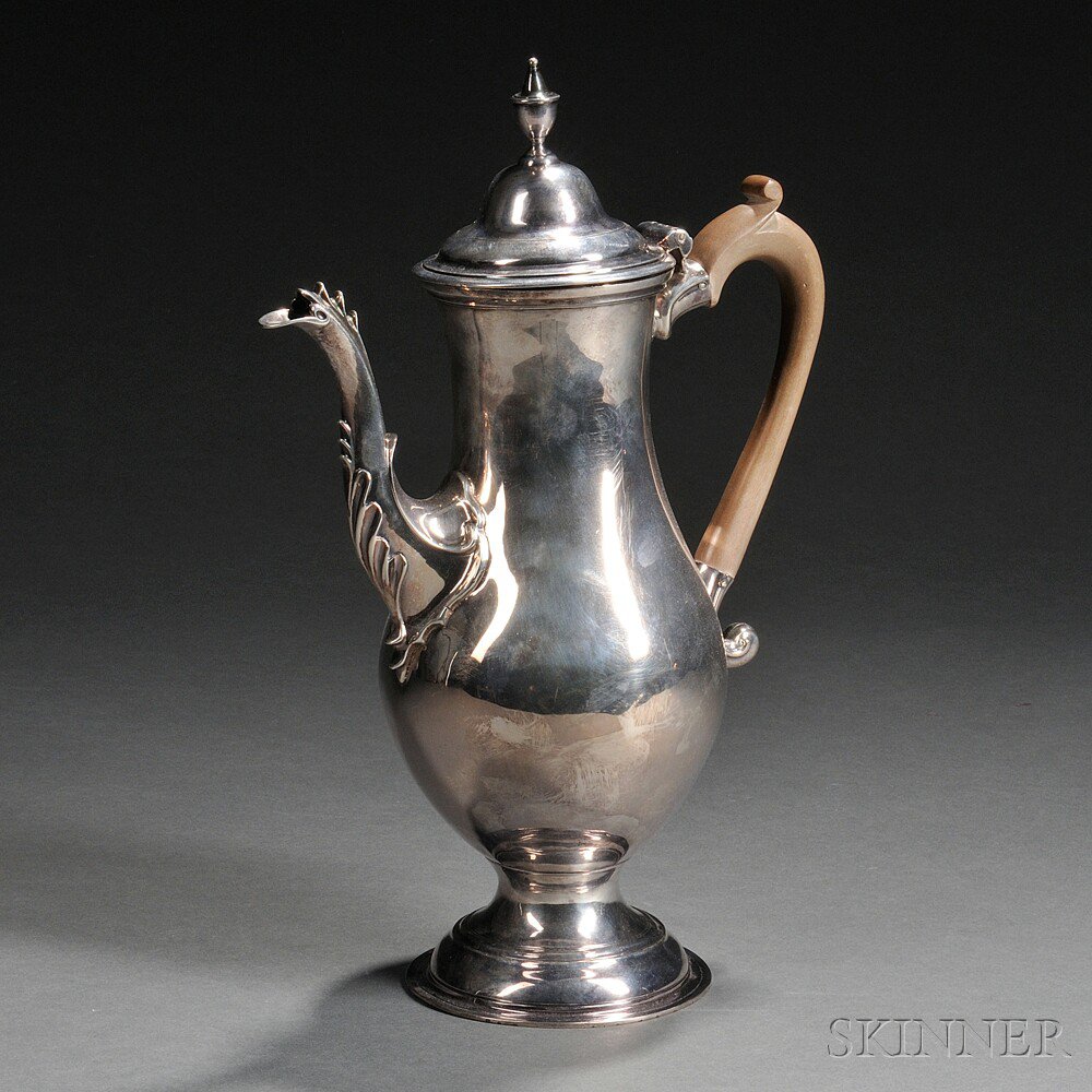 Appraisal: Georgian-style Silver Coffeepot bearing marks for London - maker's mark