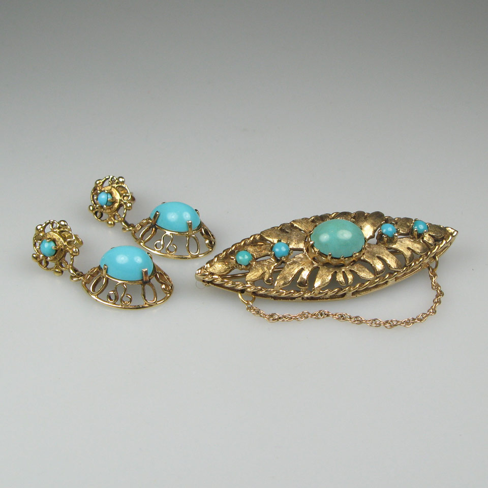 Appraisal: k Yellow Gold Brooch And Drop Earrings set with turquoise