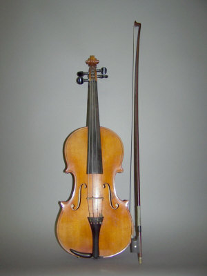 Appraisal: A violin th century stradivarius model bearing internal label 'STRAD'