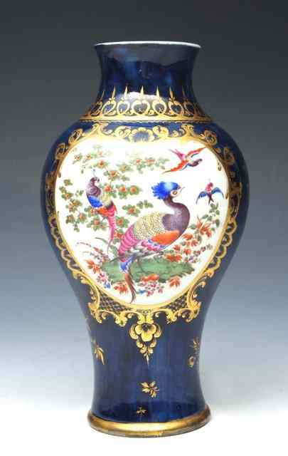 Appraisal: A FIRST PERIOD WORCESTER BALUSTER VASE circa with deep blue