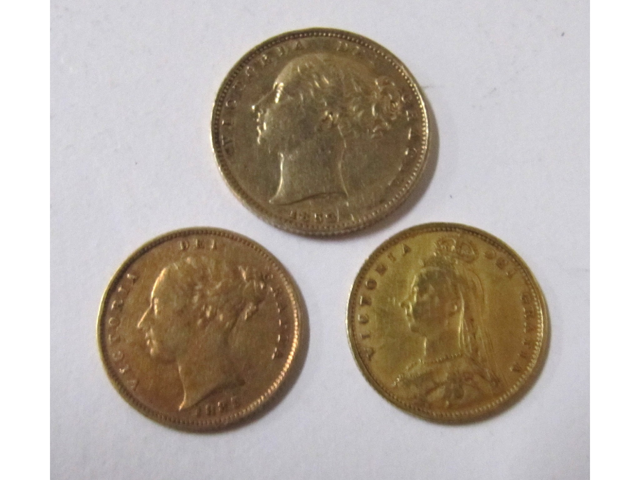 Appraisal: Queen Victoria shied back gold sovereign very fine Queen Victoria