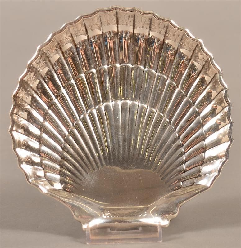 Appraisal: Gorham Sterling Silver Shell Shaped Tray Gorham Sterling Silver Shell