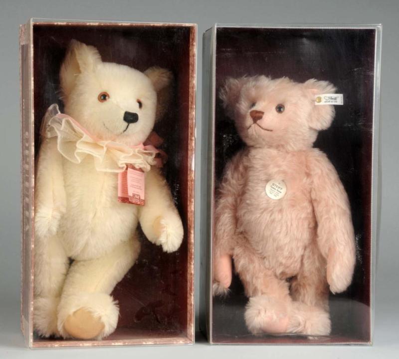 Appraisal: Lot of Steiff Mohair Bears Description German Circa s Includes