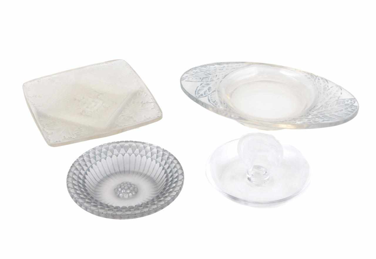 Appraisal: A group of four R Lalique glass ashtrays Feuilles Vzaley