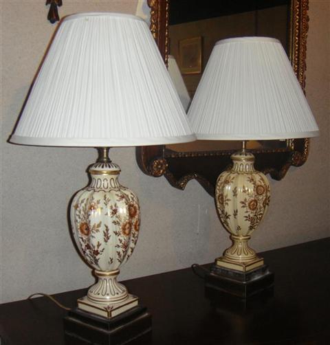 Appraisal: PAIR OF URN SHAPED LAMPS FLORAL DESIGN LAMPS h in