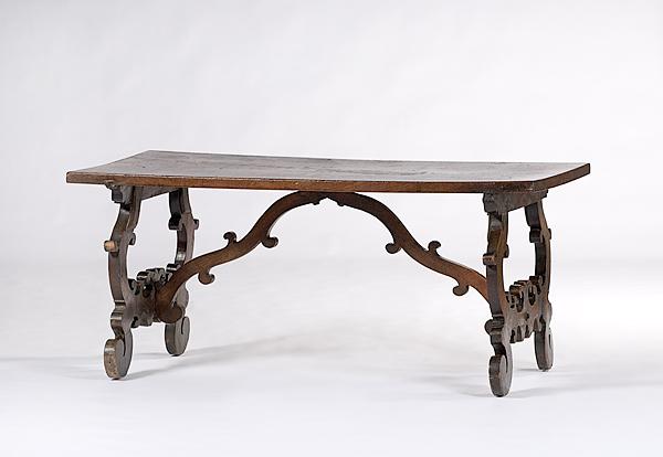 Appraisal: SPANISH WRITING OR LIBRARY TABLE Continental th century a Spanish