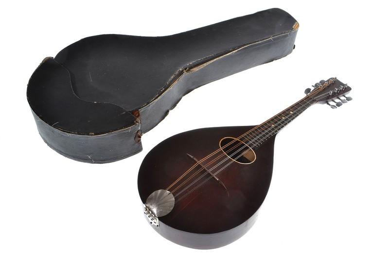 Appraisal: MANDOLIN - EARLY TH CENTURY MANDOLIN BY 'COLUMBIA' COMES WITH