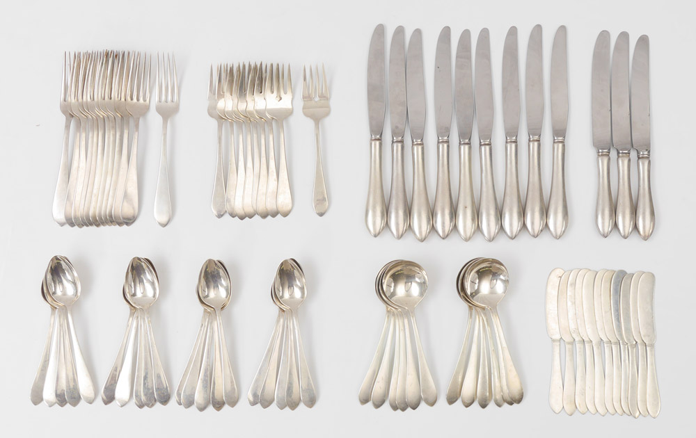 Appraisal: DOMINICK HAFF POINTED ANTIQUE STERLING FLATWARE Approx pieces in the