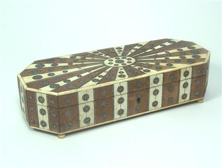 Appraisal: A th centruy Indian sandalwood and mosaic ivory inlaid box