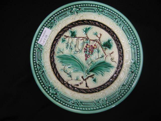 Appraisal: Majolica Art Pottery Plate ivy floral