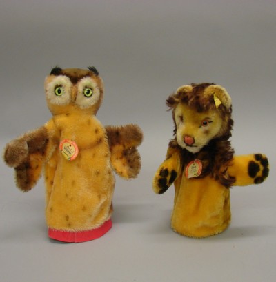 Appraisal: Pair of mohair hand puppets Gold and long brown tipped