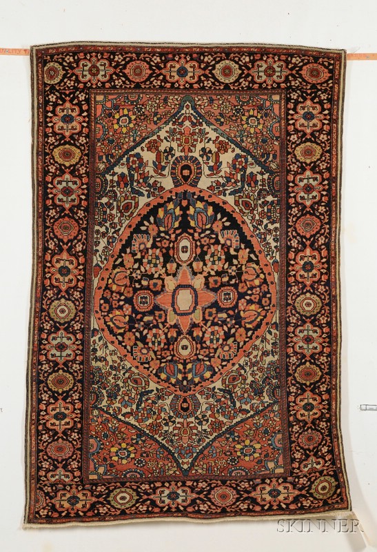 Appraisal: Fereghan-Sarouk Rug West Persia late th century ft in x