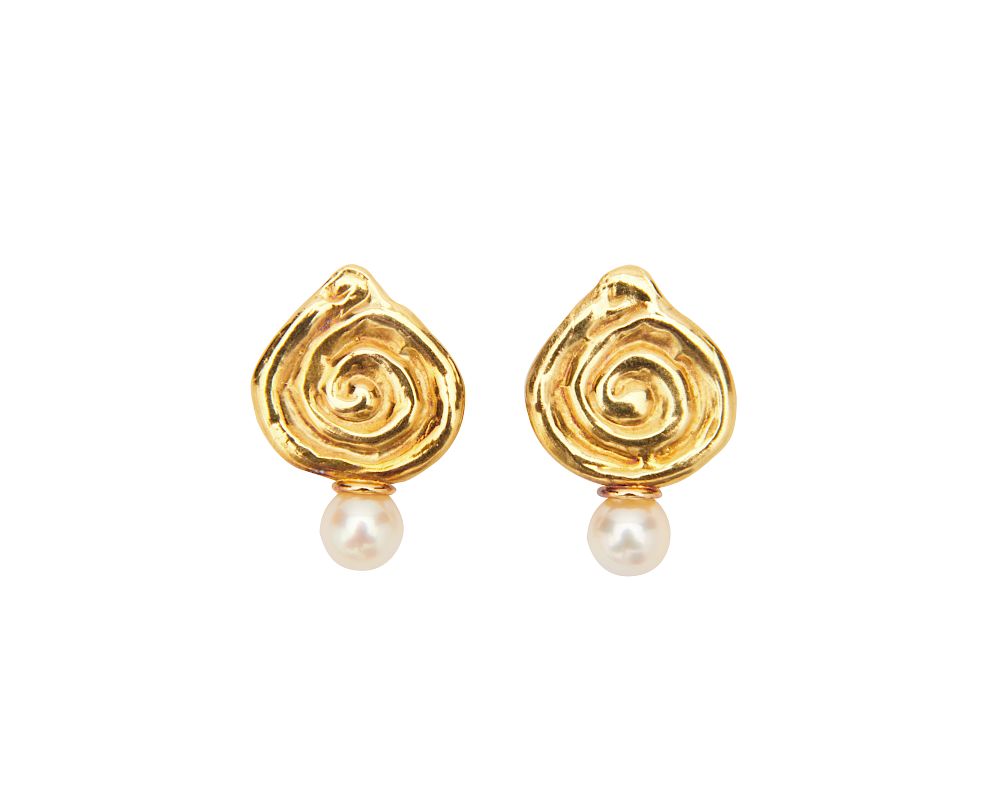 Appraisal: ELIZABETH GAGE K Gold and Pearl Earclips ELIZABETH GAGE K