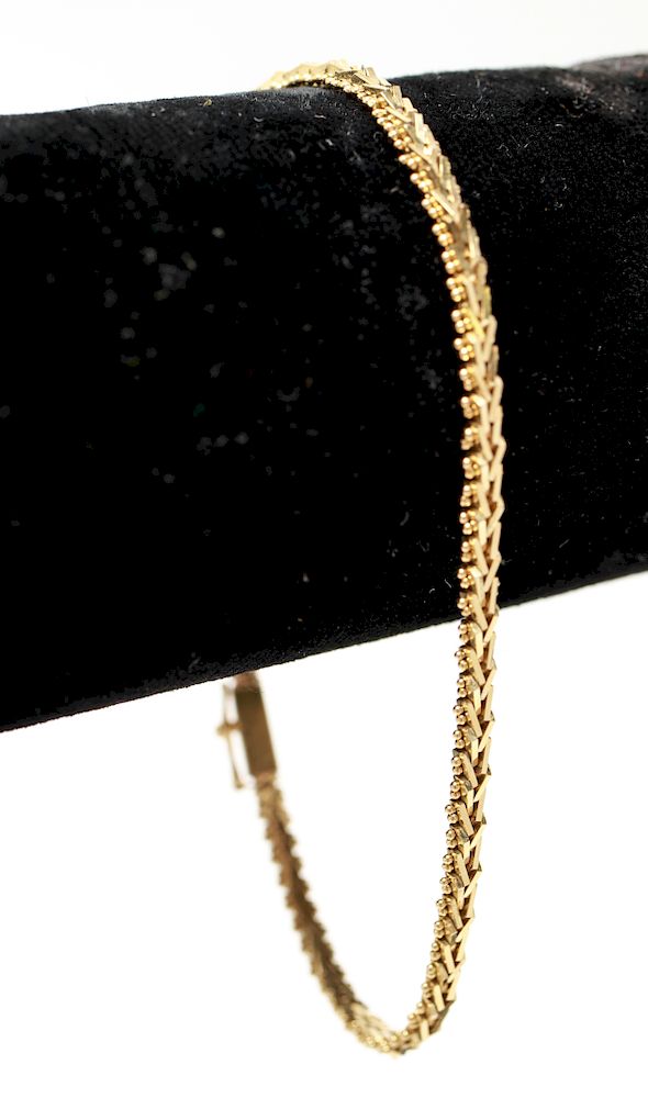 Appraisal: K Yellow Gold Modern Linked Bracelet K yellow gold Modern