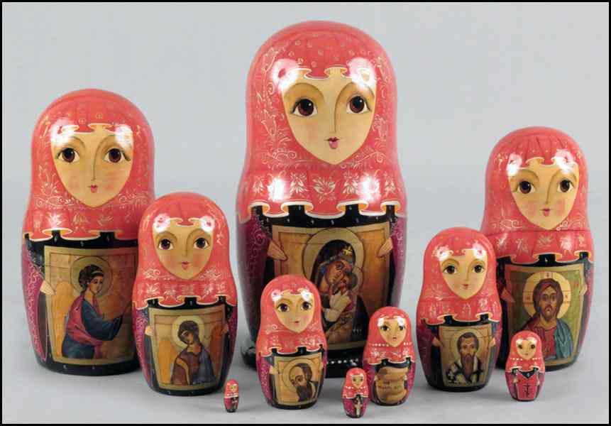 Appraisal: SUITE OF RUSSIAN MATRYOSHKA NESTING DOLLS Tallest '' Condition No