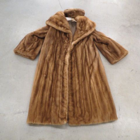 Appraisal: Mink Coat light brown together with mink hat Annemarie Claus