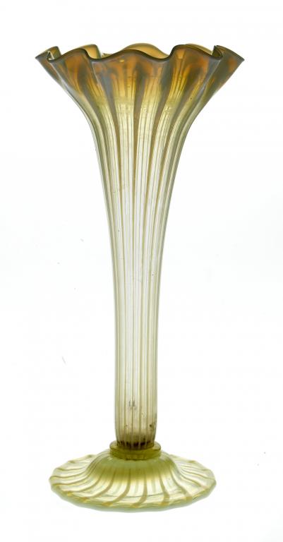 Appraisal: A VICTORIAN OPALESCENT GLASS VASE of trumpet shape with folded