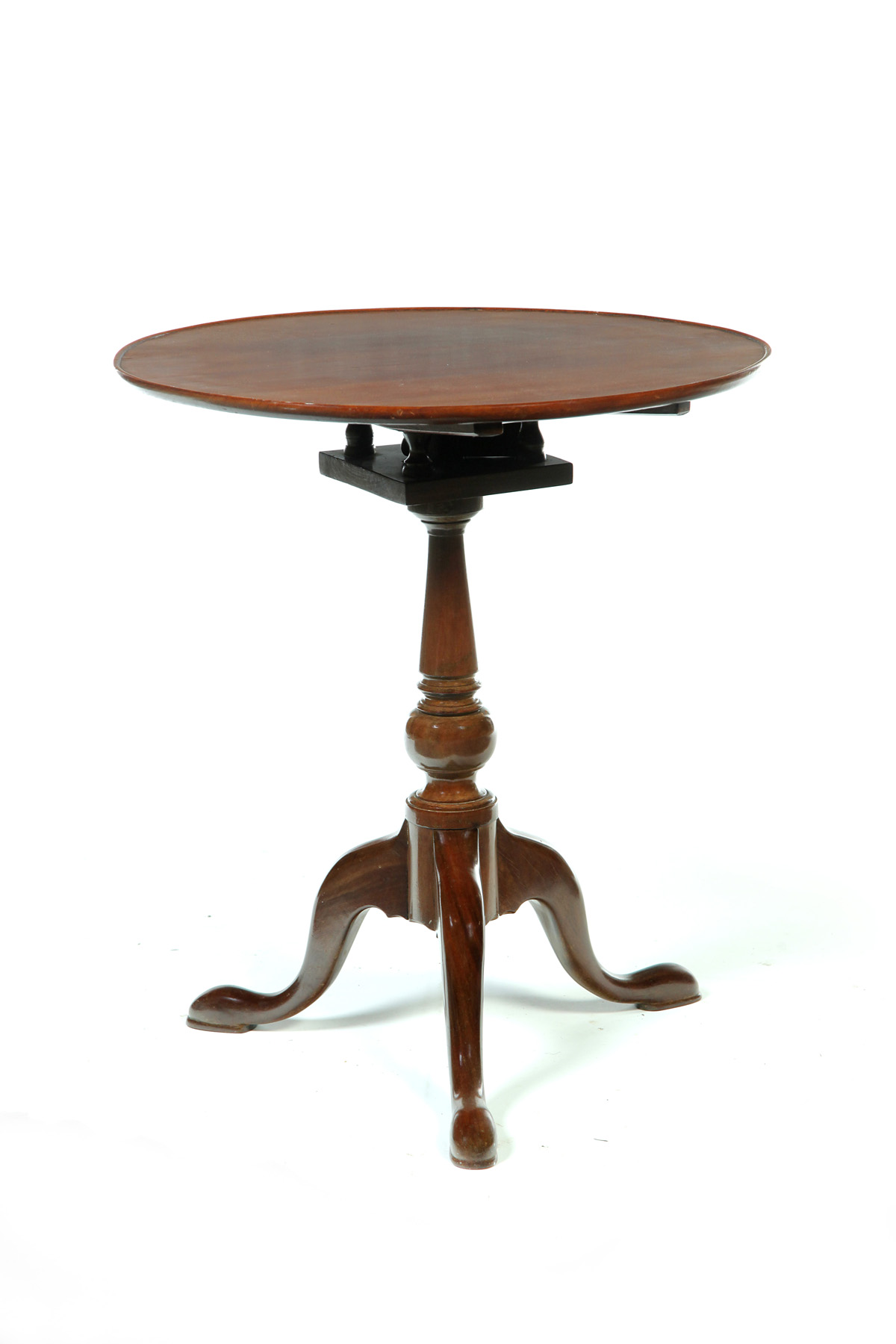 Appraisal: QUEEN ANNE DISH-TOP CANDLESTAND American or English th century mahogany