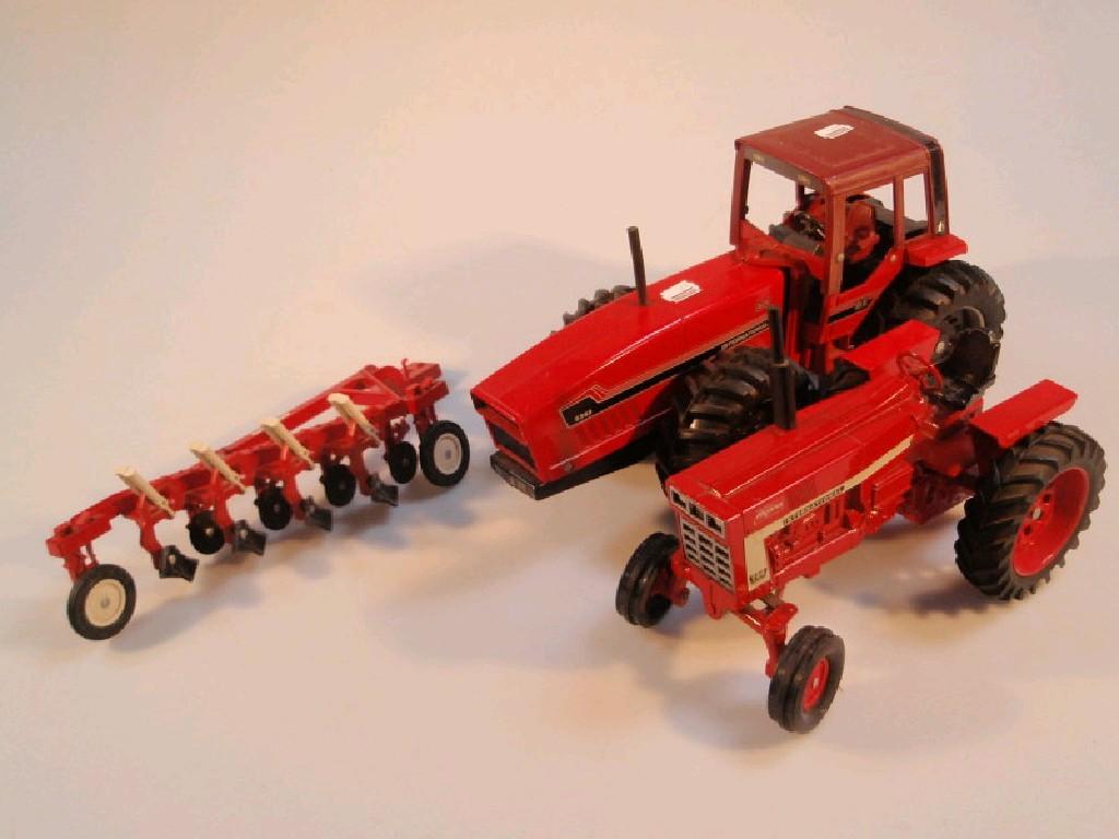 Appraisal: An Ertl die-cast model International tractor and an Ertl International