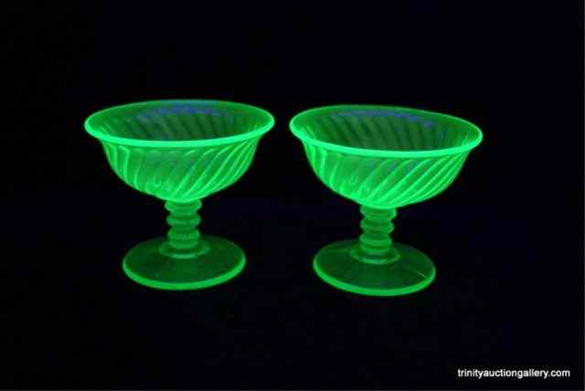 Appraisal: Depression Glass Twisted Optic Green SherbetsProduced by Imperial Glass Company