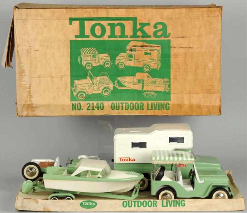 Appraisal: Pressed Steel Tonka Outdoor Living Vehicle Set Set includes a