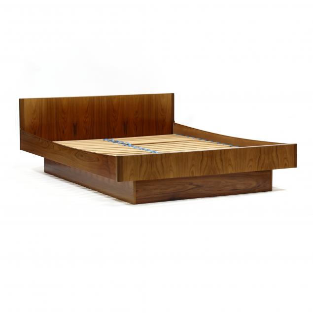 Appraisal: W B MOBLER DANISH ROSEWOOD QUEEN-SIZE BED s for Axelsens