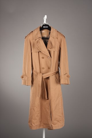 Appraisal: Chanel salmon cotton spandex trench coat with knit lining Size