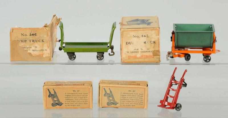 Appraisal: Lot of Lionel Train Accessories American Pre-war Includes no baggage