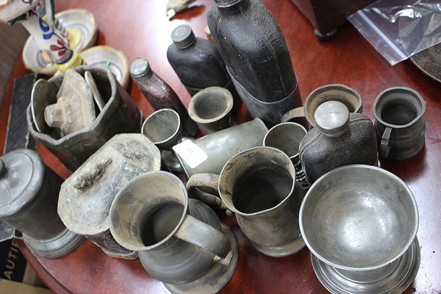 Appraisal: A SMALL QUANTITY OF PEWTER TANKARDS a lead tobacco box