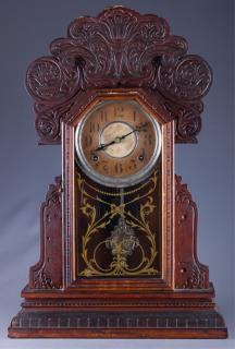 Appraisal: Gingerbread Mantle Clock Ornate gingerbread clock with ornate carved detail