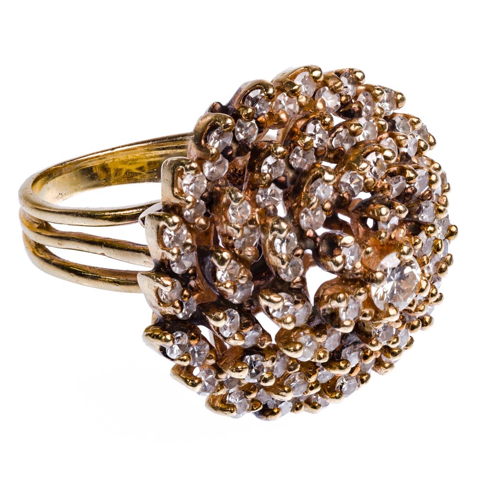 Appraisal: K YELLOW GOLD AND DIAMOND RINGDomed princess ring having a