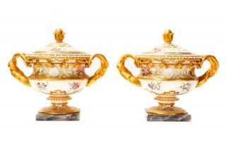 Appraisal: Pair Chamberlain's Worcester Fruit Coolers c Chamberlain's Worcester English -