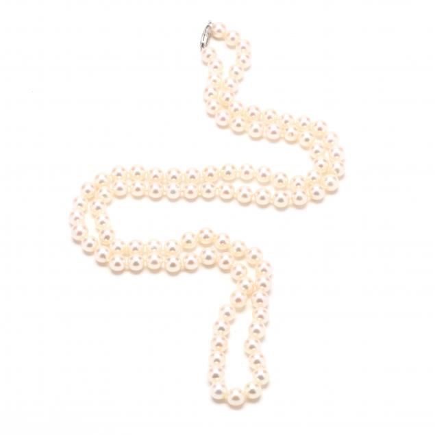 Appraisal: Single Strand Pearl Necklace Necklace strung knotted with round cultured