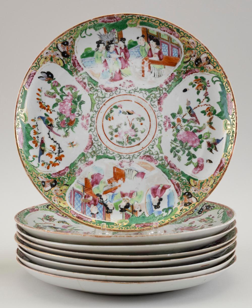 Appraisal: SET OF EIGHT CHINESE EXPORT ROSE MEDALLION PORCELAIN PLATES TH