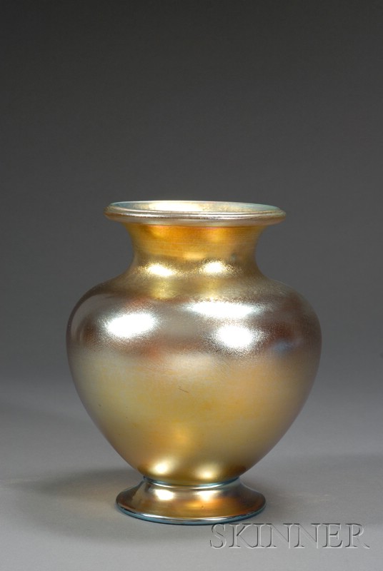 Appraisal: Tiffany Gold Favrile Vase Iridescent glass New York early th