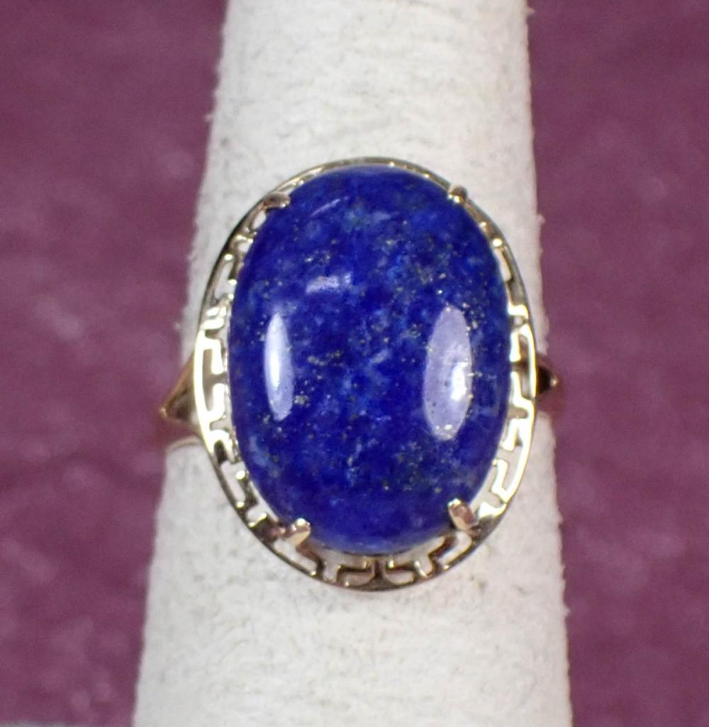 Appraisal: LAPIS AND FOURTEEN KARAT YELLOW GOLD RING The Greek key