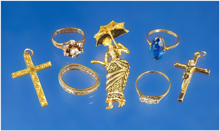 Appraisal: Small Collection Of ct Gold And Costume Jewellery Comprising ct