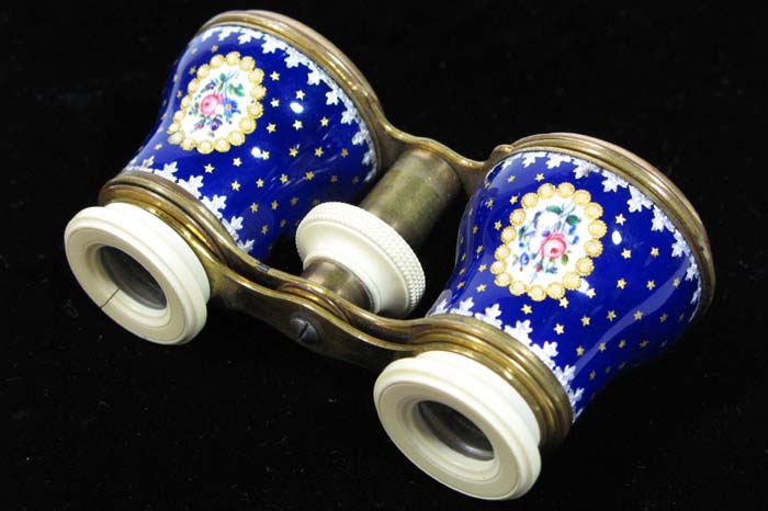 Appraisal: PAIR FRENCH TH CENTURY LADY'S OPERA GLASSES blue guilloche enamel