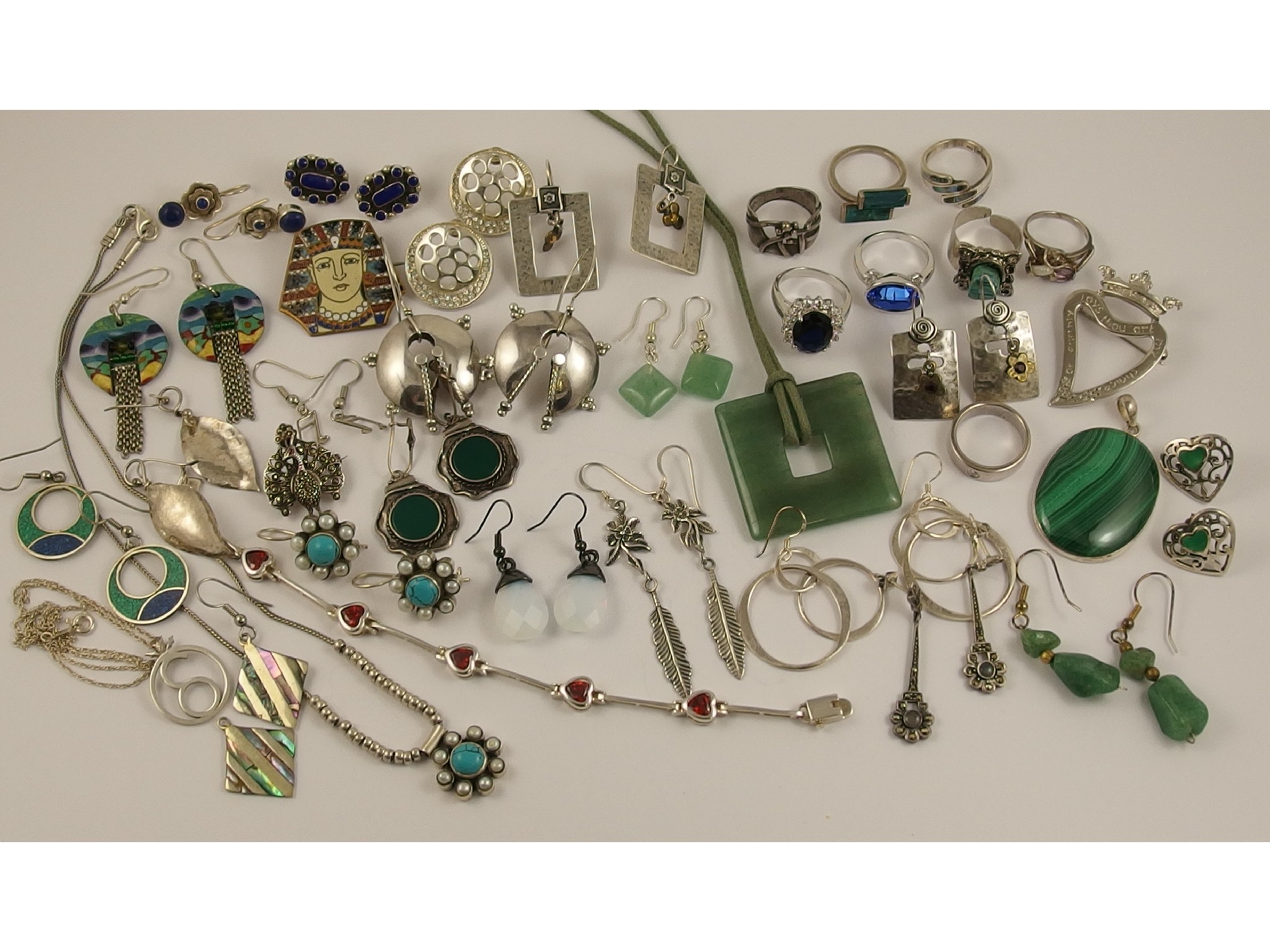 Appraisal: A collection of silver and white metal jewellery to include