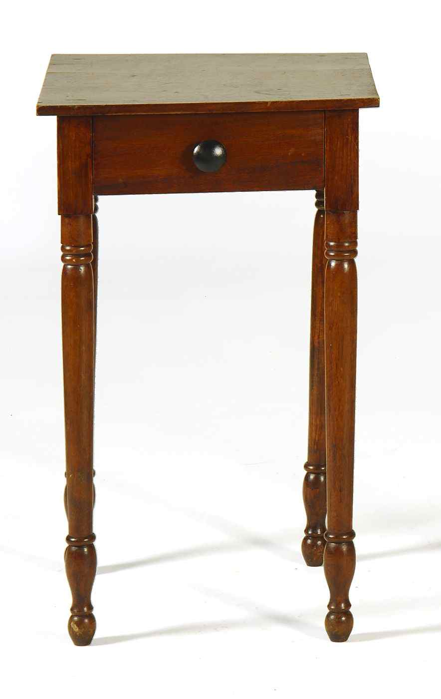 Appraisal: ANTIQUE AMERICAN COUNTRY SHERATON ONE-DRAWER STANDCirca In mahogany and other