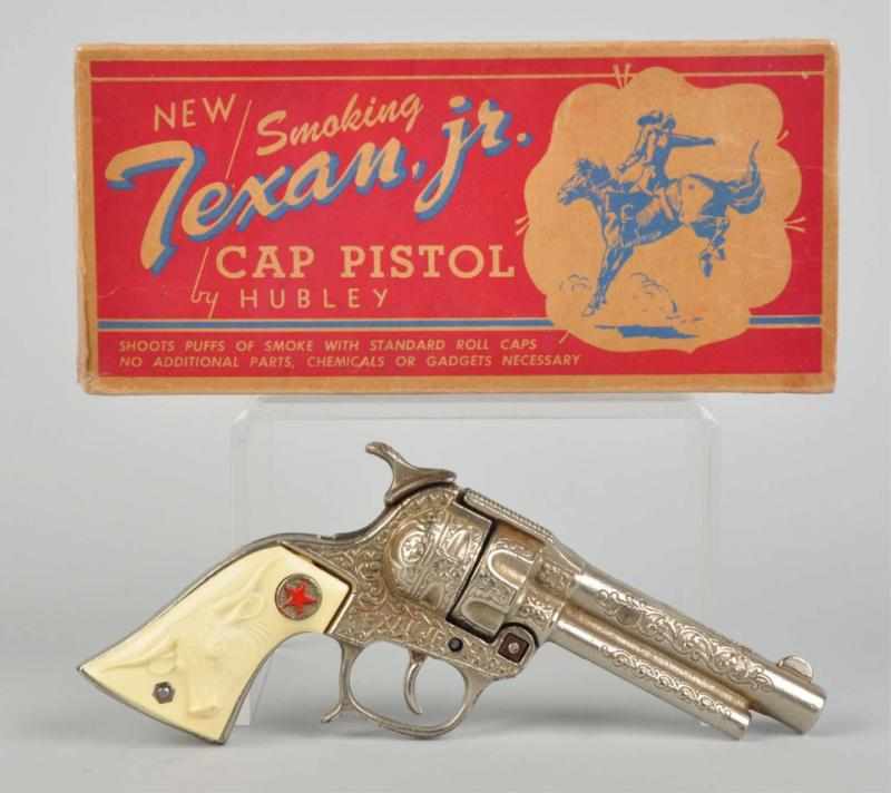 Appraisal: Stevens The Sheriff Repeating Toy Cap Gun Gun is unfired